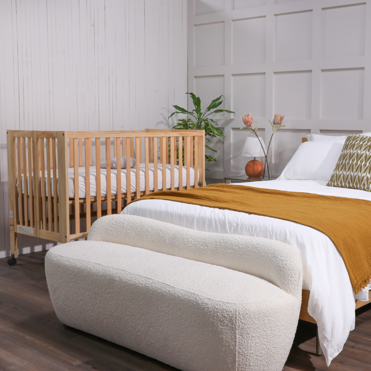 Full Size Portable Wooden Crib